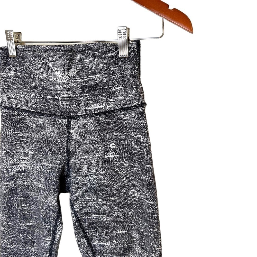 Lululemon Wunder Under Crop (Hi-Rise) *21" Rush Jacquard Black White - Picture 8 of 15